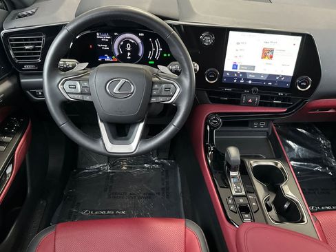 Used 2025 Lexus NX 350h AWD w/ Accessory Package (2T) image 15