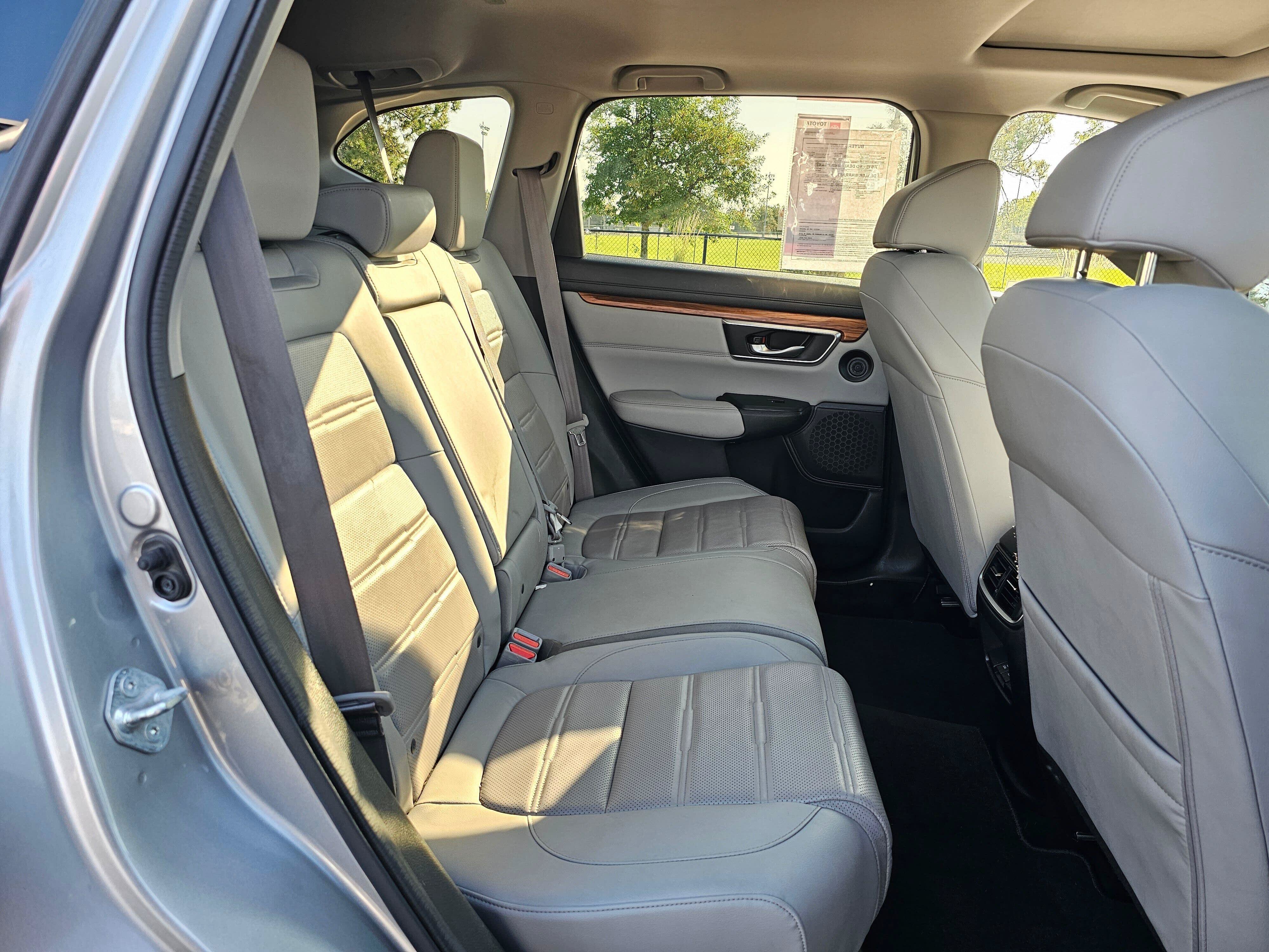 Used 2021 Honda CR-V Touring image 12
