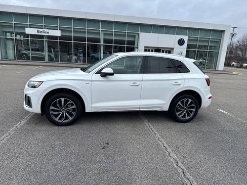Used 2023 Audi Q5 2.0T Premium Plus w/ Premium Plus Package image 4