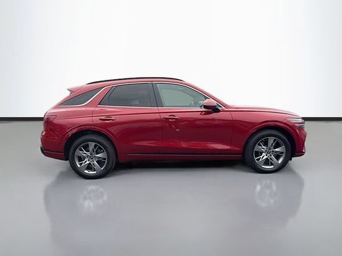 Used 2024 Genesis GV70 3.5T Sport AWD/4WD image 8