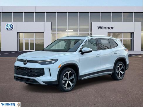 New 2026 Volkswagen Tiguan SE AWD/4WD image 1