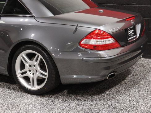 Used 2007 Mercedes-Benz SL 550 image 25