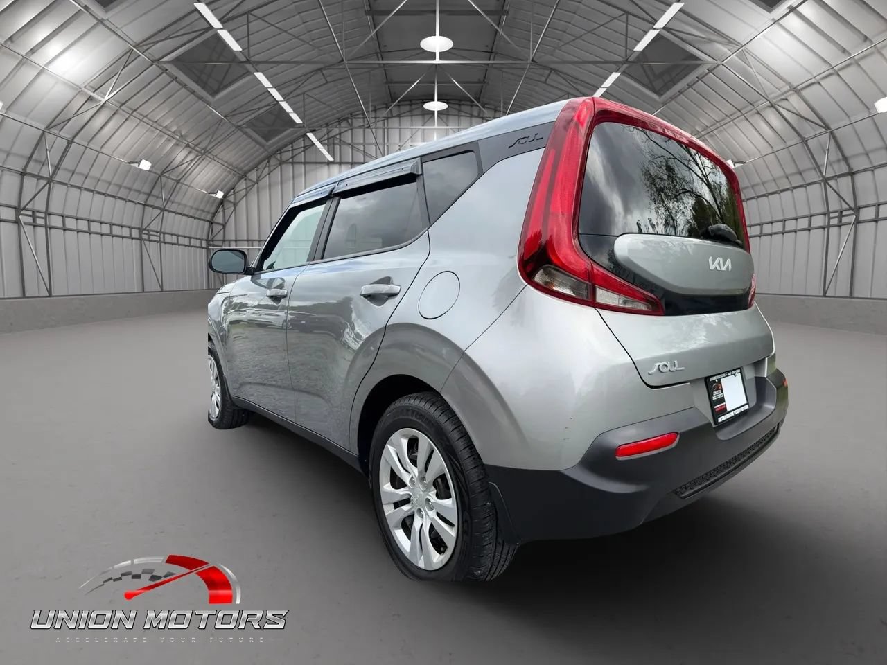 Used 2022 Kia Soul LX FWD image 12