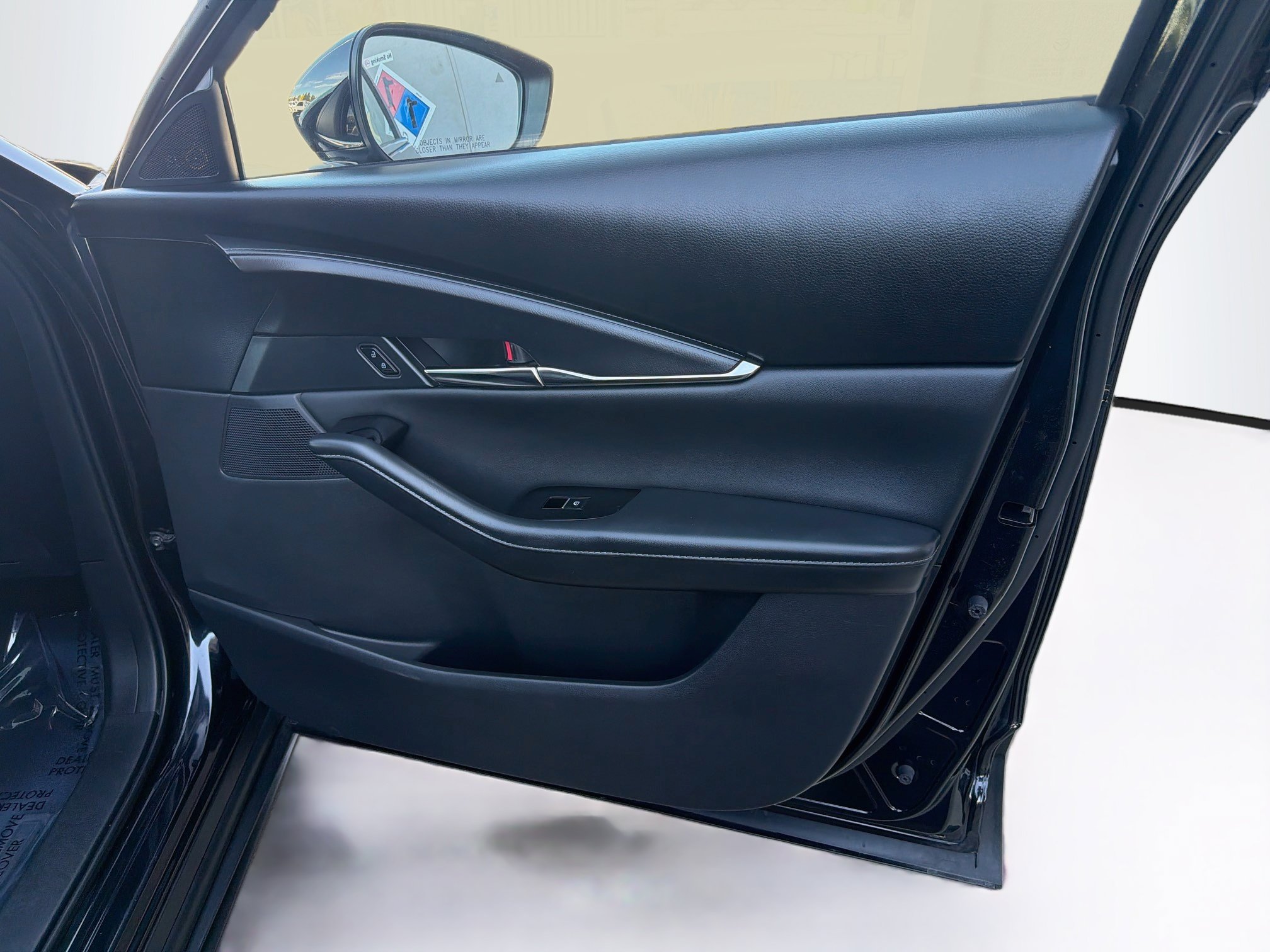 Used 2025 MAZDA CX-30 AWD 2.5 S w/ Preferred Package image 33