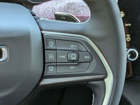 New 2026 Jeep Grand Cherokee L Limited AWD/4WD image 21