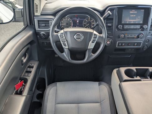 Used 2021 Nissan Titan S w/ S Utility Package image 16