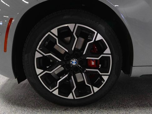 Used 2025 BMW X3 M50 w/ Premium Package AWD/4WD image 5
