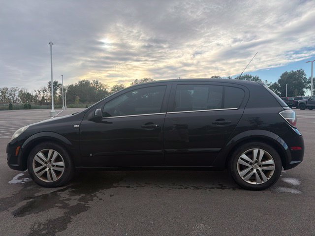 Used 2008 Saturn Astra XR w/ Advanced Audio Package FWD image 12