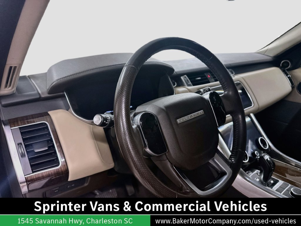 Used 2019 Land Rover Range Rover Sport HSE AWD/4WD image 4