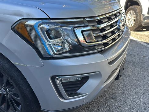Used 2019 Ford Expedition Max Limited image 33