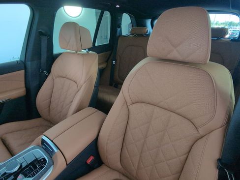 New 2026 BMW X5 sDrive40i w/ Climate Comfort Package image 23