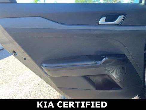 Used 2022 Kia K5 LXS image 22