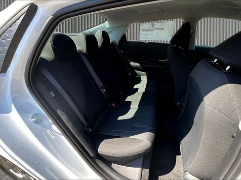 New 2026 Hyundai Elantra SE FWD image 11