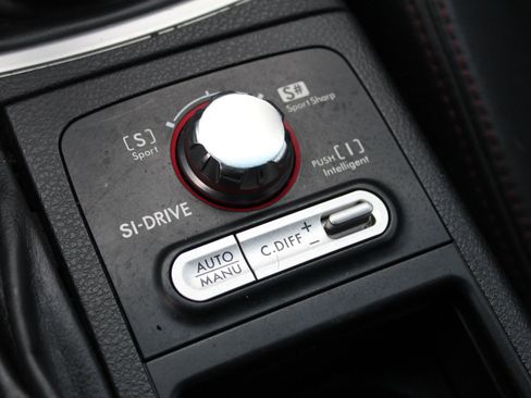 Used 2011 Subaru Impreza WRX STI AWD/4WD image 33