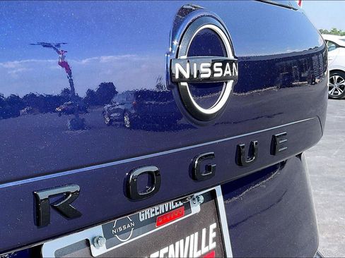 New 2026 Nissan Rogue SV FWD image 13