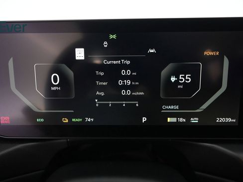 Used 2024 Kia EV9 Light Long Range RWD image 7