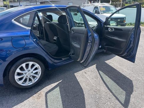 Used 2019 Nissan Sentra SV FWD image 35
