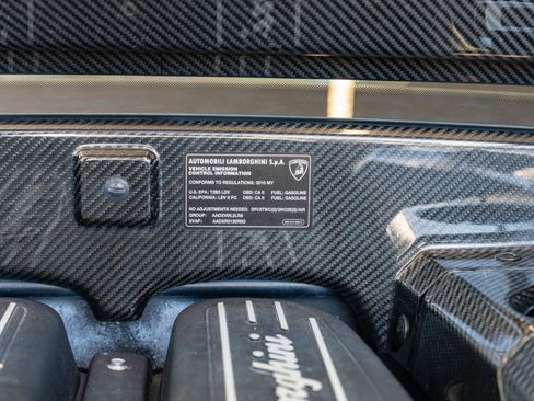 Used 2010 Lamborghini Gallardo LP 570-4 Superleggera AWD/4WD image 29