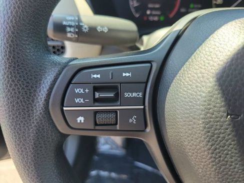 Certified 2024 Honda HR-V LX image 21