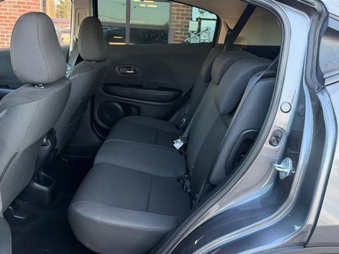 Used 2021 Honda HR-V LX image 19
