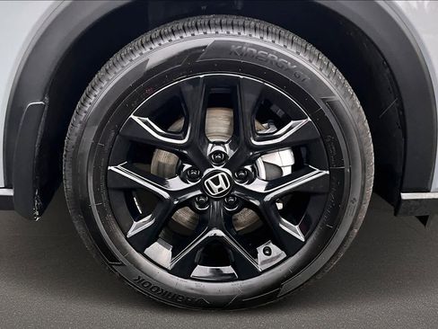 Used 2025 Honda HR-V Sport image 34