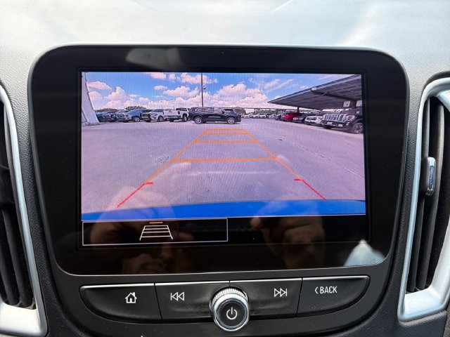 Used 2024 Chevrolet Malibu LT FWD image 9