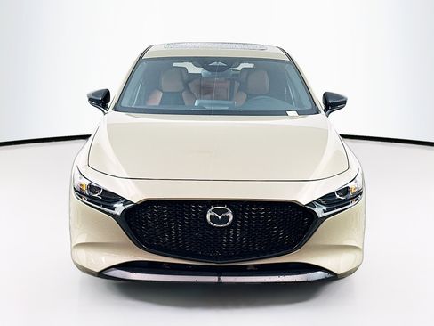 Used 2024 MAZDA MAZDA3 s image 2