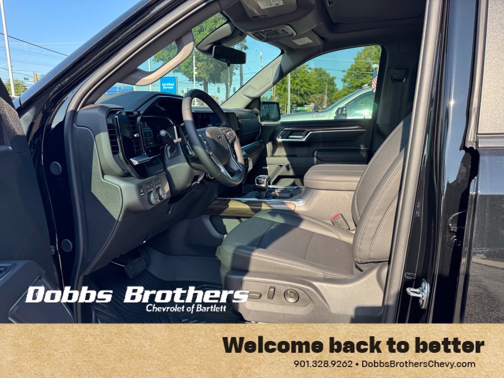 New 2026 Chevrolet Silverado 1500 RST w/ Z71 Off-Road Package AWD/4WD image 10