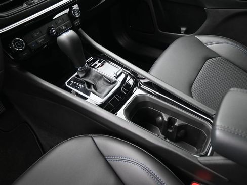 New 2026 Jeep Compass Latitude AWD/4WD image 33