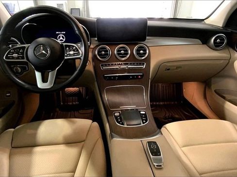 Used 2023 Mercedes-Benz GLC 300 4MATIC Coupe image 14