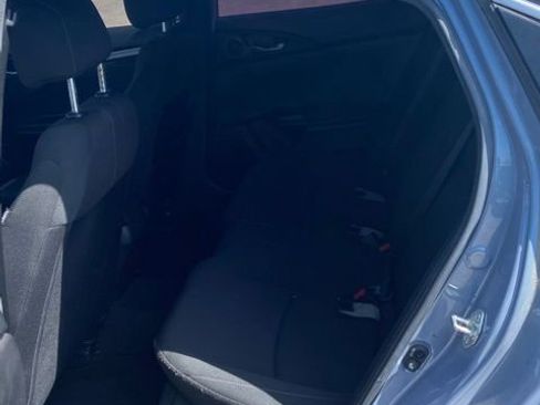 Used 2018 Honda Civic EX image 6