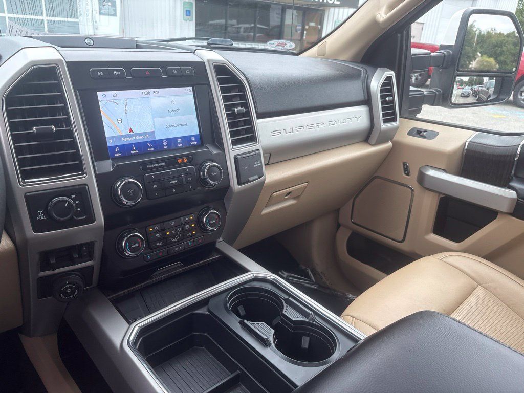 Used 2020 Ford F350 Lariat w/ Lariat Ultimate Package AWD/4WD image 27