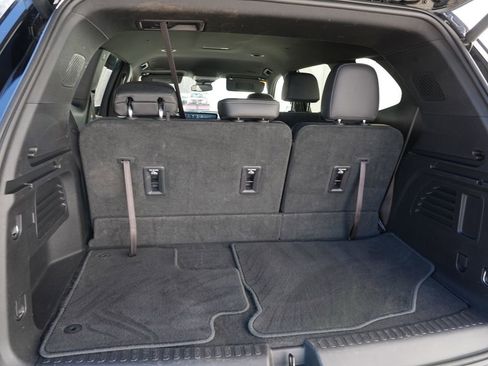 Used 2025 Buick Enclave Preferred image 27