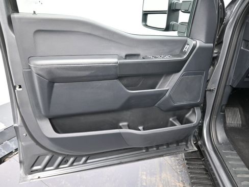 Used 2025 Ford F150 XL w/ Interior Upgrade Package image 9