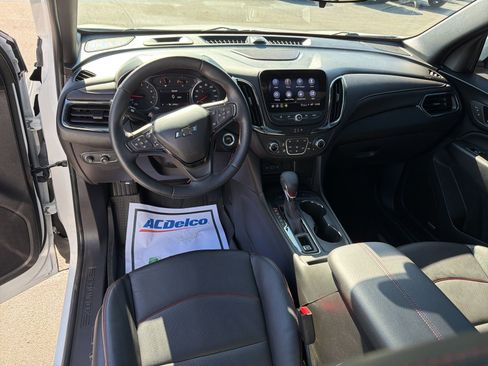 Used 2024 Chevrolet Equinox RS w/ RS Leather Package image 22