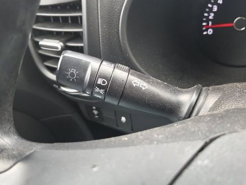 Used 2017 Kia Soul image 34