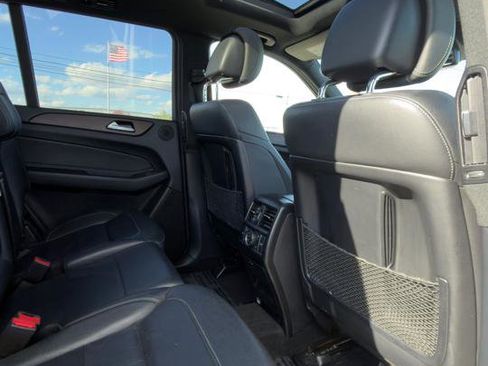 Used 2017 Mercedes-Benz GLS 450 4MATIC image 52