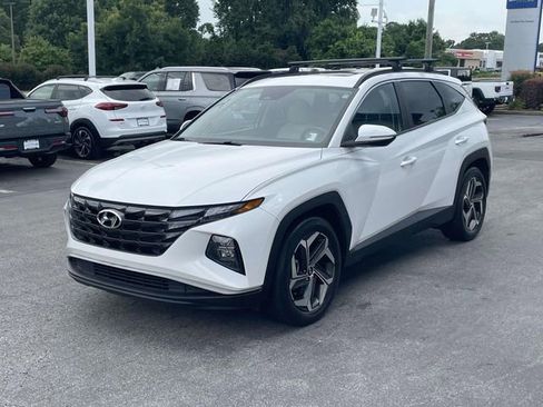 Used 2023 Hyundai Tucson SEL w/ Convenience Package FWD image 3