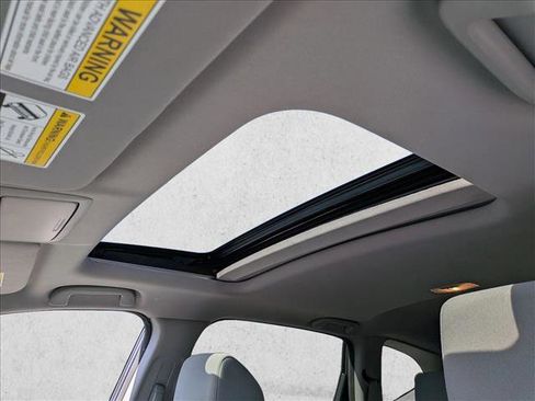 Used 2017 Honda CR-V EX image 13