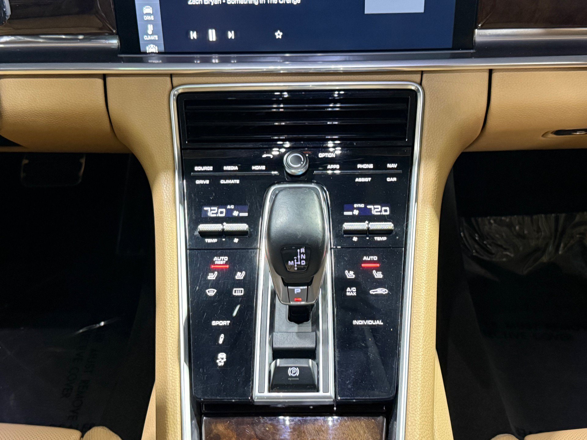 Used 2017 Porsche Panamera 4S AWD/4WD image 43