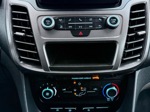 Used 2022 Ford Transit Connect XL image 23