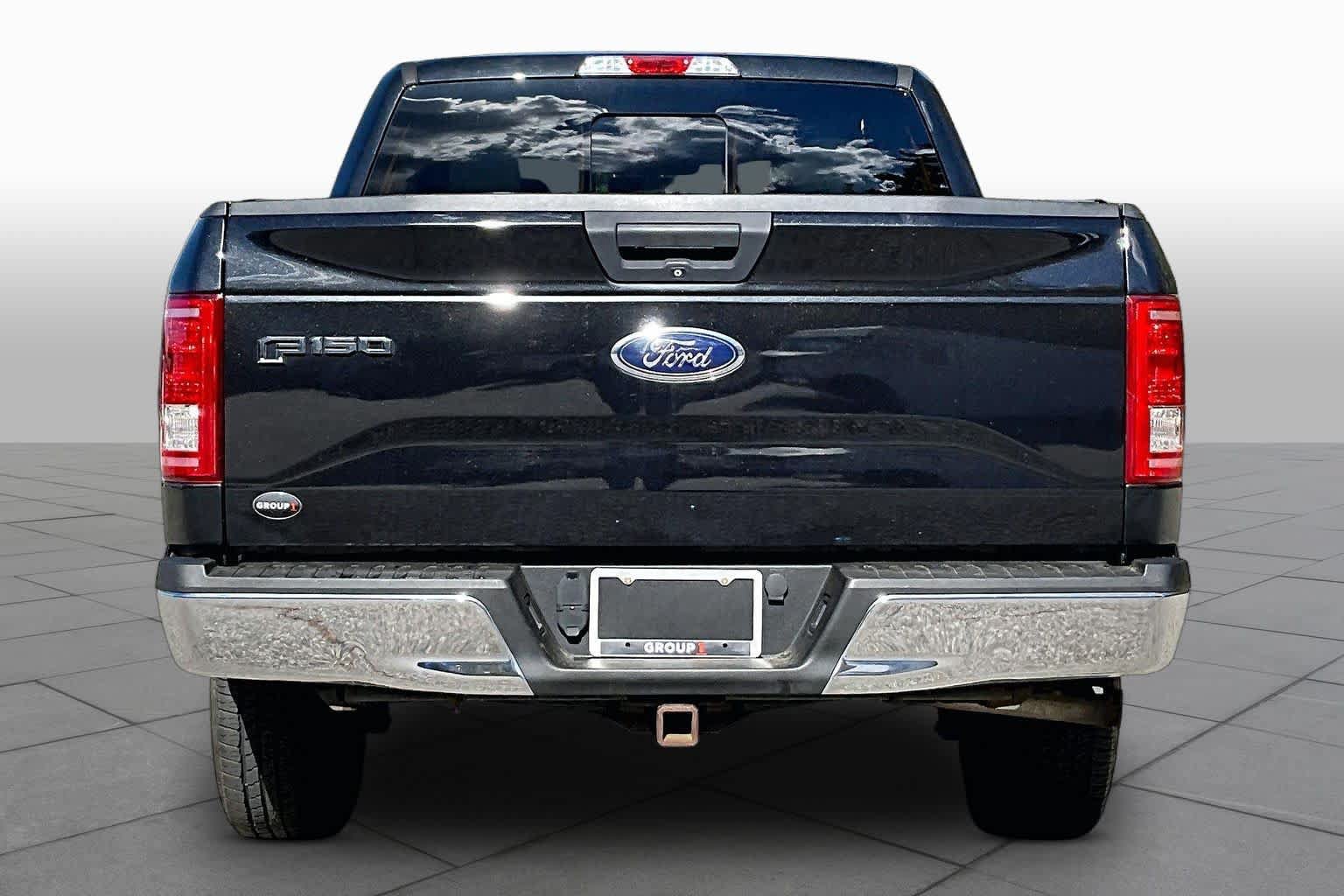 Used 2015 Ford F150 XL w/ Equipment Group 101A Mid AWD/4WD image 5