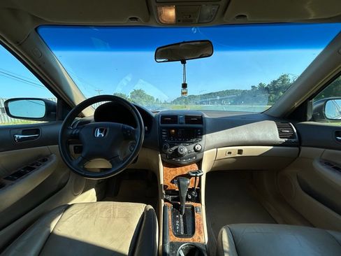 Used 2005 Honda Accord EX-L image 6