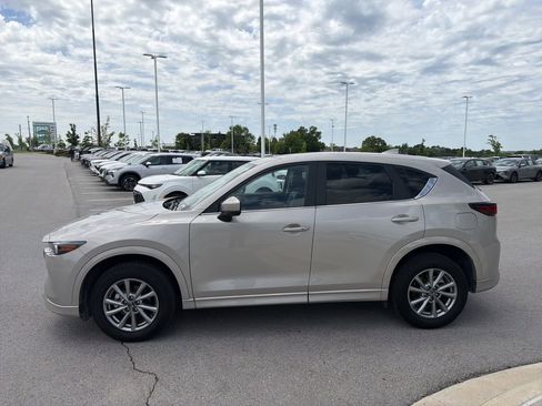 Used 2025 MAZDA CX-5 AWD 2.5 S w/ Preferred Package image 4