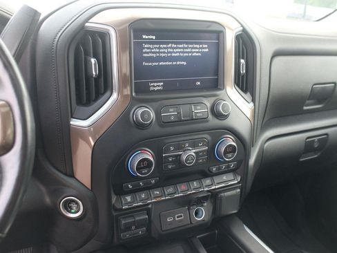Used 2023 Chevrolet Silverado 2500 High Country AWD/4WD image 23