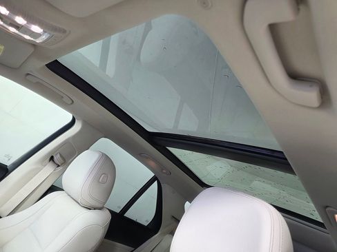 Certified 2024 Mercedes-Benz GLE 450 4MATIC image 12