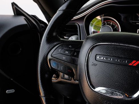 Used 2016 Dodge Challenger R/T Plus image 23