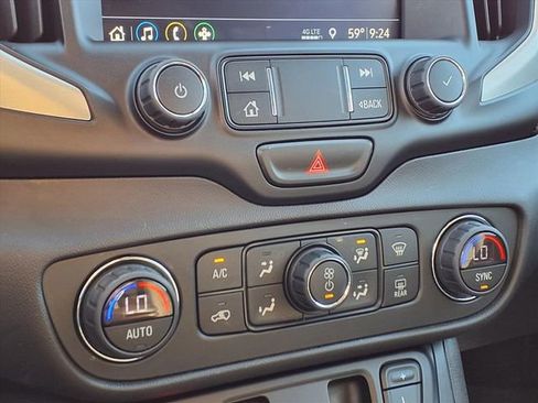 Used 2021 GMC Terrain SLT image 53