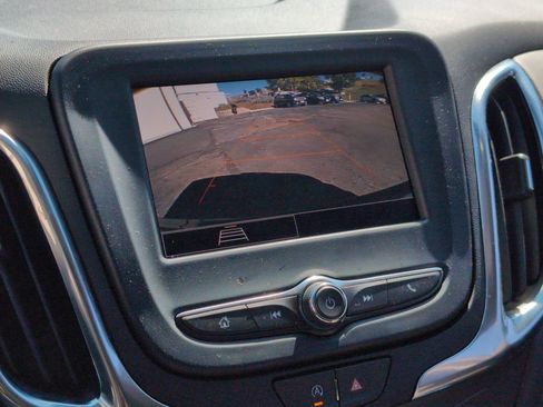 Used 2023 Chevrolet Equinox LT w/ Driver Convenience Package image 21