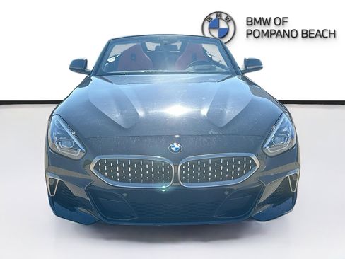 Used 2020 BMW Z4 M40i w/ Executive Package image 2
